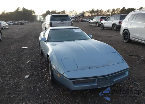 1984 Chevrolet Corvette из США, поврежденный, VIN 1G1AY0784E5127314